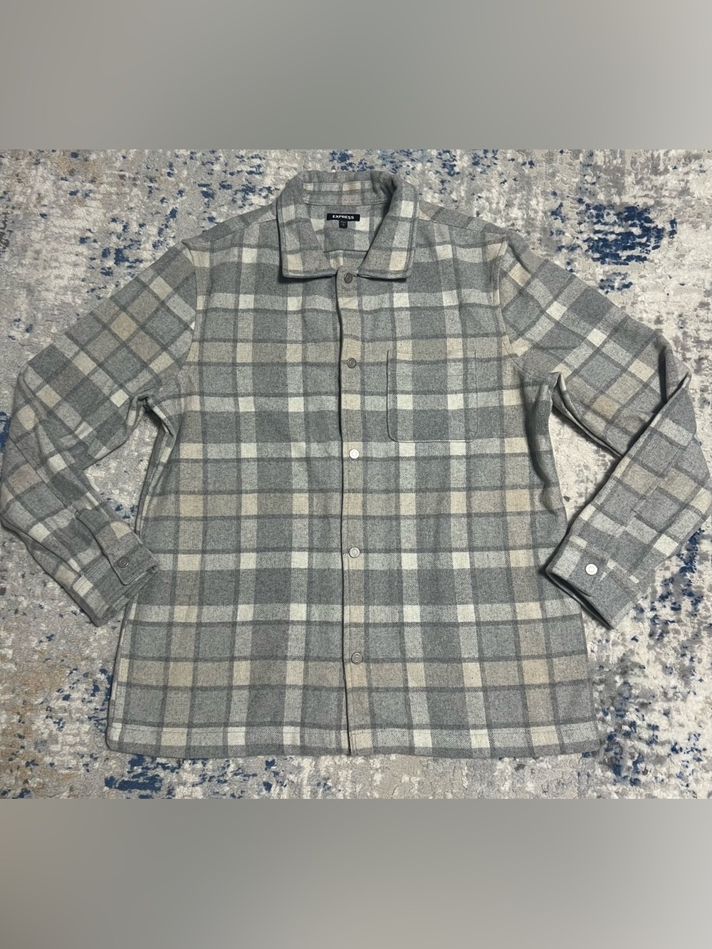 Express Men’s Grey and Cream Plaid Button-Down Shirt